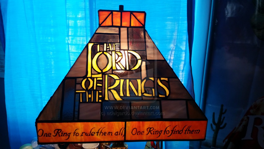Stained Glass Lamp Inspired By The Lord of the Rings