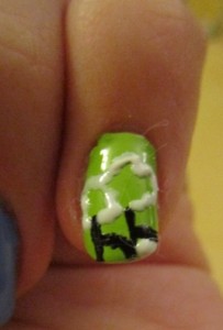 Hobbit-nail-art-tutorial-green-trees