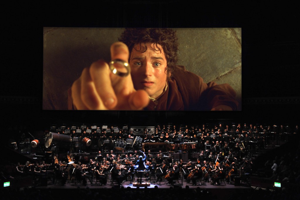 San_Jose_LOTR_concert_Frodo