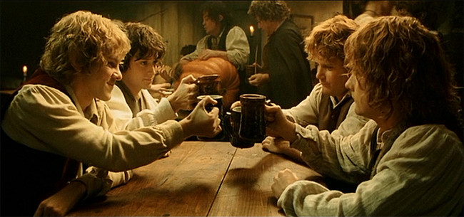 hobbits_toasting