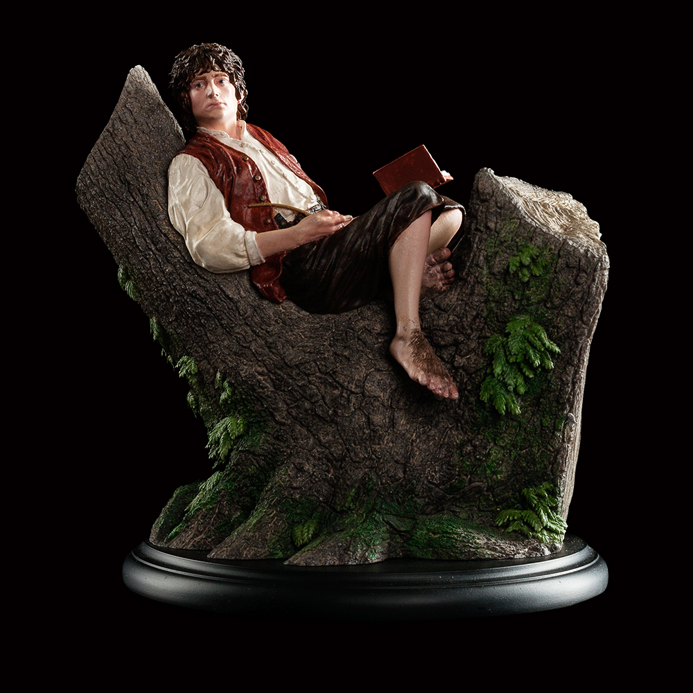 'Frodo Baggins Miniature Figure.' Image credit: Weta Workshop.